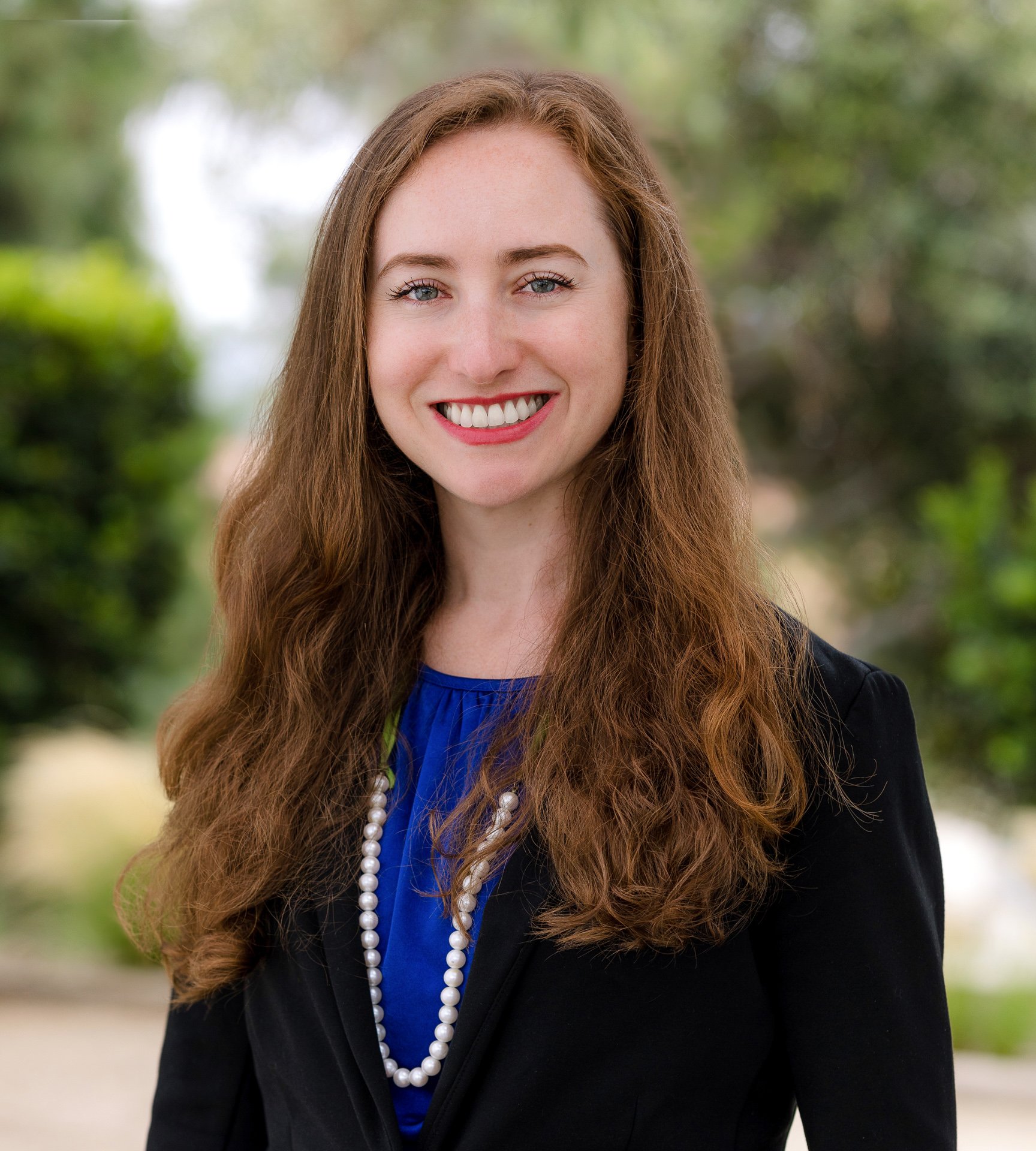 Business woman san diego corporate headshots on location by Siobhan Gazur Photography
