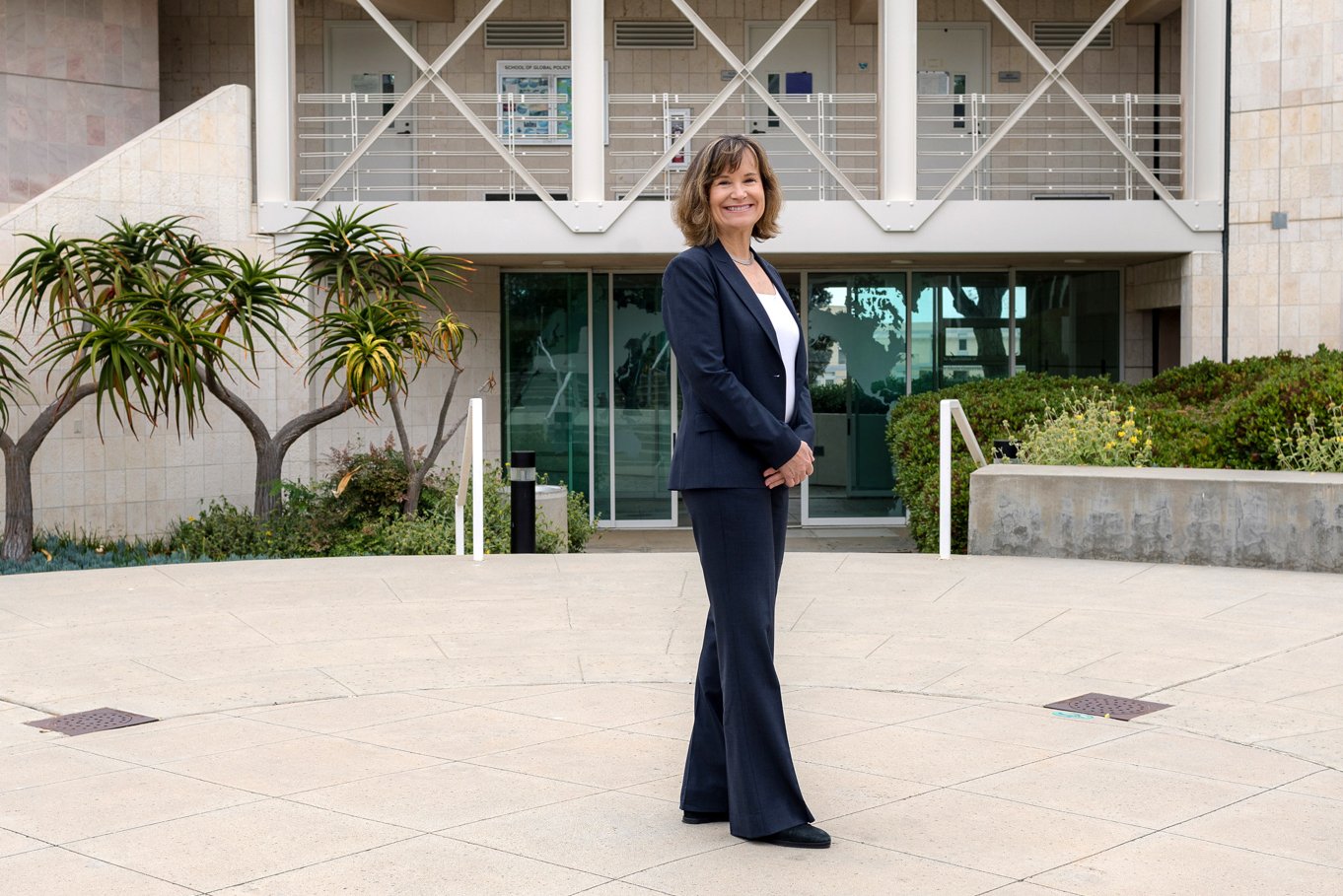 Woman professor on-location san diego university faculty headshots by Siobhan Gazur Photography